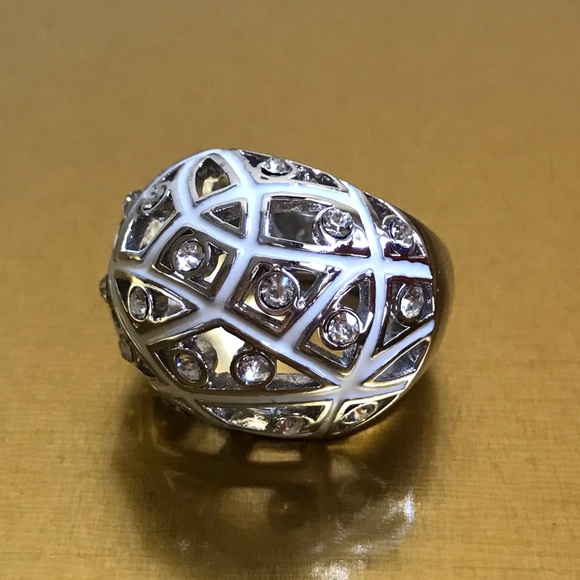 Jewelry - White Web Dome Crystal Silver Ring
